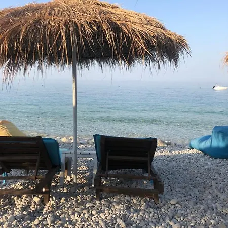 Apartament Lungo Mare فلورا